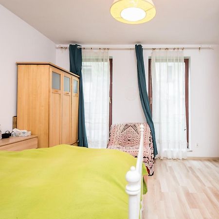 Green Garden Podgorze Apartment Wawelofts Krasków Εξωτερικό φωτογραφία